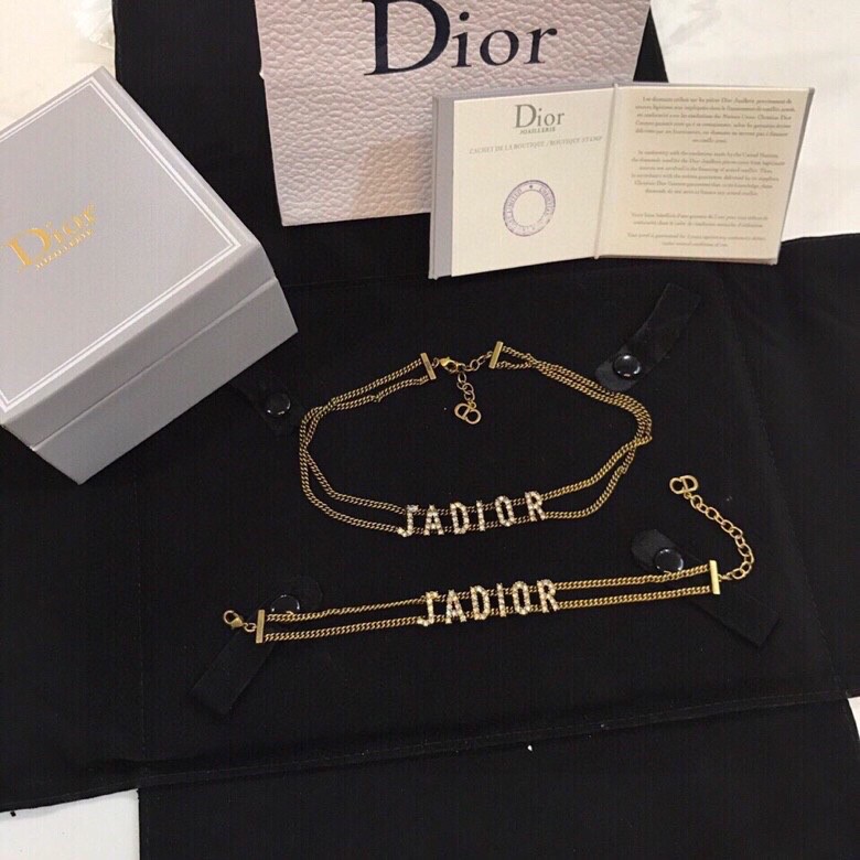 Christian Dior Necklaces